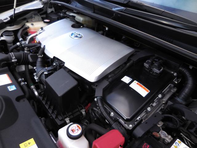 プリウス Ｓセーフティプラス　衝突軽減　車線逸脱　クルーズコントロール　ＬＥＤ　オートハイビーム　１７ｉｎＡＷ　９ｉｎＳＤナビＴＶ　ＤＶＤ　ＢＴ　バックカメラ　パーキングアシスト　ヘッドアップディスプレイ　２．０ＥＴＣ　ドラレコ（37枚目）