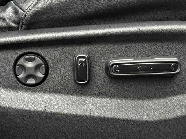 ＣＲ－Ｖハイブリッド ＥＸ・マスターピース　メモリーナビ　フルセグＴＶ　サンルーフ　パワーゲート　パワーシート　シートヒーター　ＬＥＤヘッドライト　スマートキー　アダプティブクルコン　ＥＴＣ２．０　エンジンスターター（17枚目）