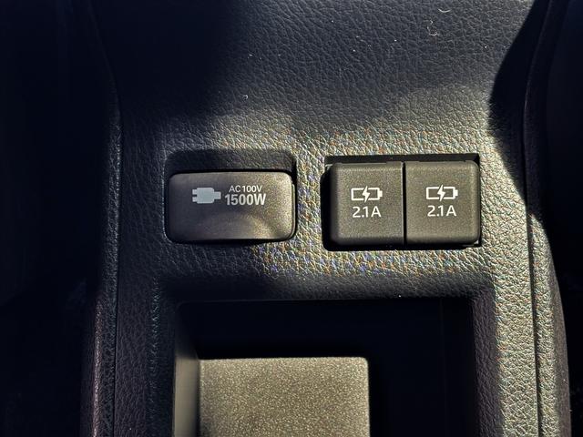 エスクァイア ハイブリッドGi セーフティセンス 純正10.5incナビ リア天吊りモニター フルセグTV バックモニター 両側パワースライドドア LEDヘッドライト ドラレコ スマートエントリー シートヒーター クルコン ETC(7枚目)