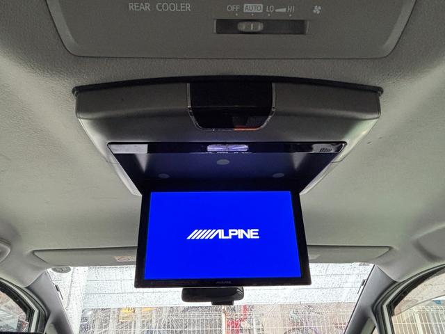 �Q��ڃt���b�v�_�E�����j�^�[