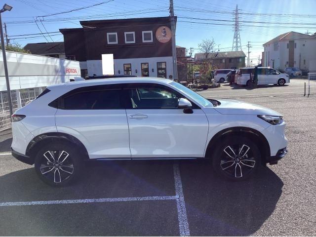 ヴェゼル ｅ：ＨＥＶ　Ｚ　ワンオーナー　メモリーナビ　スマートキー（4枚目）