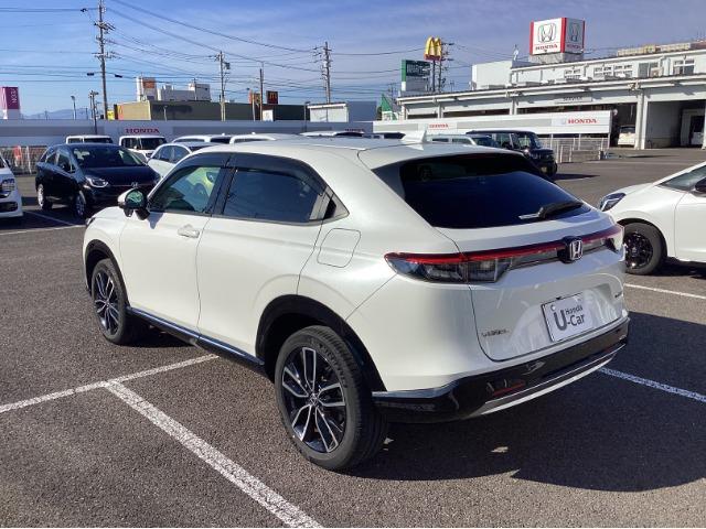 ヴェゼル ｅ：ＨＥＶ　Ｚ　ワンオーナー　メモリーナビ　スマートキー（8枚目）