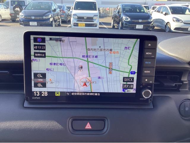 ヴェゼル ｅ：ＨＥＶ　Ｚ　ワンオーナー　メモリーナビ　スマートキー（12枚目）