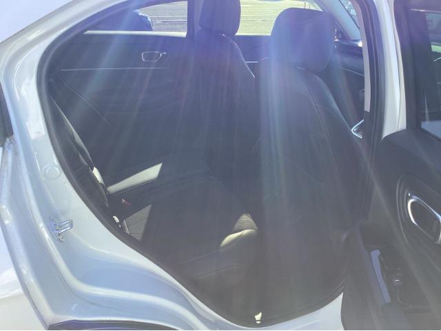 ヴェゼル ｅ：ＨＥＶ　Ｚ　ワンオーナー　メモリーナビ　スマートキー（18枚目）