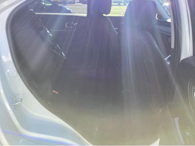 ヴェゼル ｅ：ＨＥＶ　Ｚ　ワンオーナー　メモリーナビ　スマートキー（19枚目）