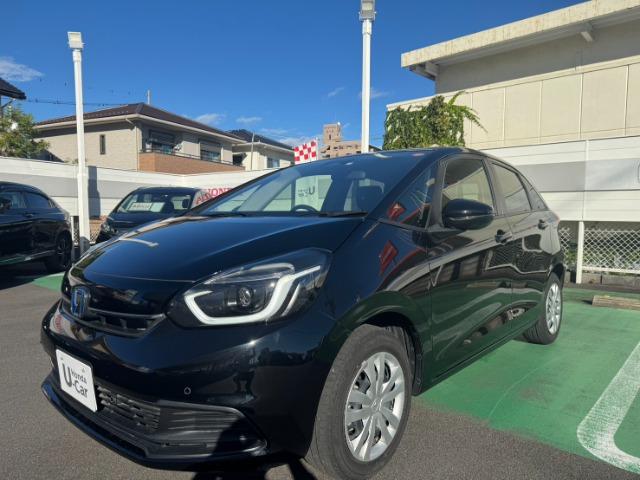 フィット ｅ：ＨＥＶホーム　当社代車　スマートキー　バックカメラ（6枚目）