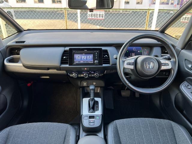 フィット e:HEVホーム 当社試乗車 LED 衝突被害軽減ブレーキ(3枚目)