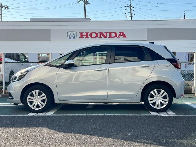 フィット e:HEVホーム 当社試乗車 LED 衝突被害軽減ブレーキ(9枚目)