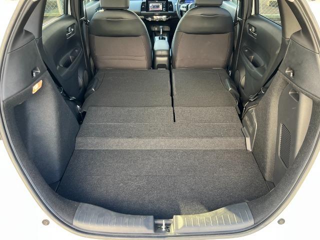 フィット e:HEVホーム 当社試乗車 LED 衝突被害軽減ブレーキ(12枚目)