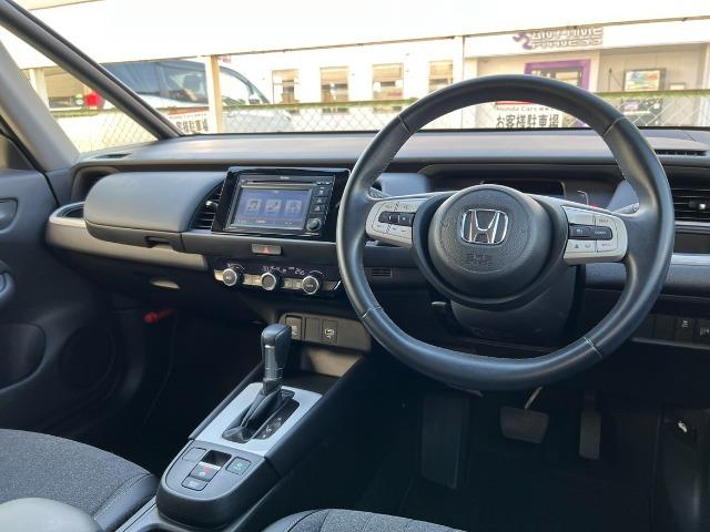 フィット e:HEVホーム 当社試乗車 LED 衝突被害軽減ブレーキ(22枚目)