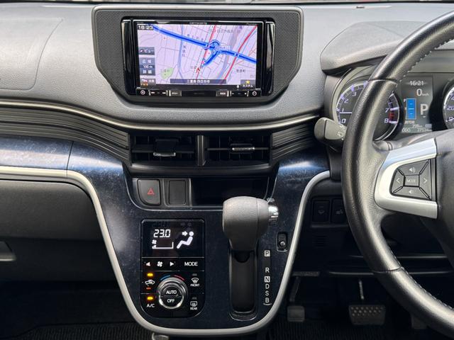 ステラ カスタムＲＳ　スマートアシスト　禁煙車　ナビＴＶ　Ｂカメラ　Ｂｌｕｅｔｏｏｔｈ接続　ＣＤ／ＤＶＤ再生　シートヒーター　ドライブレコーダー　ＥＴＣ　クリアランスソナー　衝突被害軽減システム　ＬＥＤヘッドランプ　アイドリングストップ　オート電動格納ミラー（10枚目）