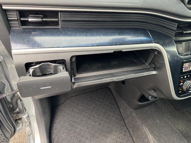 ステラ カスタムＲＳ　スマートアシスト　禁煙車　ナビＴＶ　Ｂカメラ　Ｂｌｕｅｔｏｏｔｈ接続　ＣＤ／ＤＶＤ再生　シートヒーター　ドライブレコーダー　ＥＴＣ　クリアランスソナー　衝突被害軽減システム　ＬＥＤヘッドランプ　アイドリングストップ　オート電動格納ミラー（47枚目）