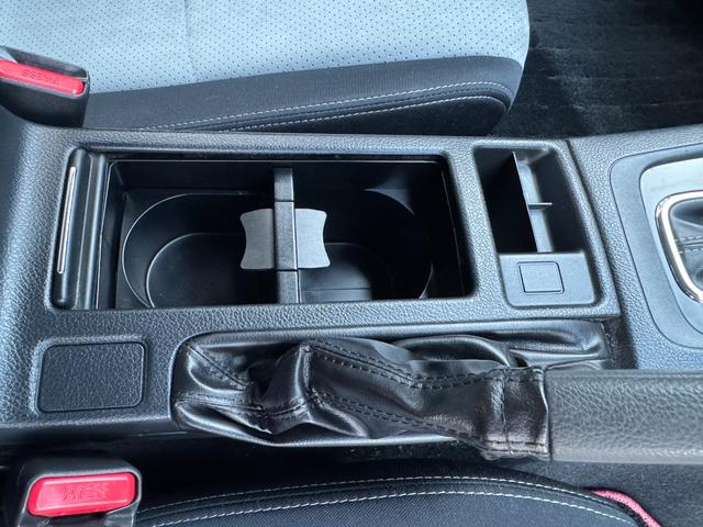 ＸＶハイブリッド ２．０ｉ－Ｌアイサイト　ワンオーナー禁煙車　ナビＴＶ　ＥＴＣ　バックカメラ　コーナーセンサー　Ｂｌｕｅｔｏｏｔｈ接続　レーダークルーズコントロール　レーンアシスト　衝突被害軽減システム　４ＷＤ　オートライト　ＨＩＤ　パワーシート　ルーフレール　スマートキー（45枚目）