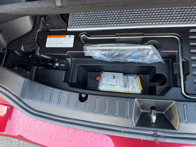 ＸＶハイブリッド ２．０ｉ－Ｌアイサイト　ワンオーナー禁煙車　ナビＴＶ　ＥＴＣ　バックカメラ　コーナーセンサー　Ｂｌｕｅｔｏｏｔｈ接続　レーダークルーズコントロール　レーンアシスト　衝突被害軽減システム　４ＷＤ　オートライト　ＨＩＤ　パワーシート　ルーフレール　スマートキー（62枚目）