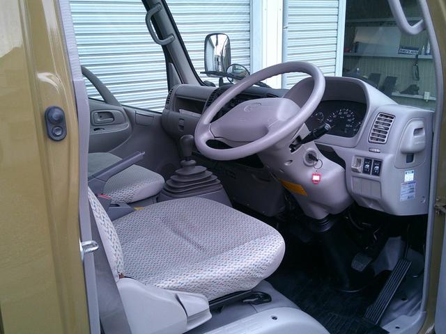 ダイナトラック Wキャブロング 外装車内ニューペイント 前後パワーウインドウ ディーゼル ダブルキャブ ロング 6人乗り(18枚目)