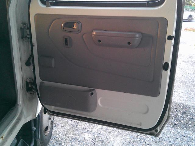 ダイナトラック 　Ｗキャブ　Ｐゲート　電動格納ミラー　ＮＯＸ・ＰＭ適合（24枚目）