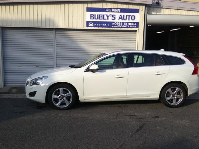 Ｖ６０ Ｔ４　ナビ　ＴＶ　ＥＴＣ　キーレス２個　革シート　電動シート　プッシュスタート　ブレーキサポート　レーンアシスト　レーダークルーズコントロール　ブラインドスポット　ＢＬＩＳ（2枚目）