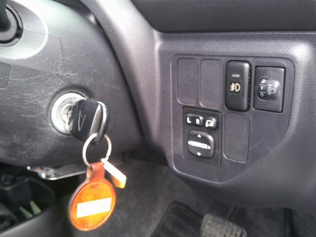 エッセ カスタム 当店買取車 修復歴軽度(RA)修復箇所リアフロア カーナビ ETC キーレス アルミホイール 電動格納ミラー フォグランプ エアロ(14枚目)