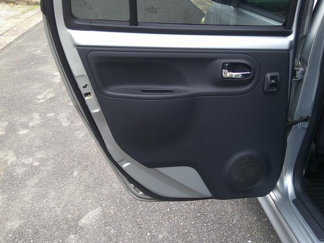 エッセ カスタム 当店買取車 修復歴軽度(RA)修復箇所リアフロア カーナビ ETC キーレス アルミホイール 電動格納ミラー フォグランプ エアロ(27枚目)