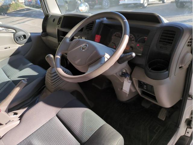 アトラストラック ショートスーパーローＤＸ　５ＭＴ　キーレス　トリイ加工　リアダブルタイヤ　電動格納ミラー　ガソリン車　低床　木床　３方開　最積１．５ｔ　フォグランプ（21枚目）