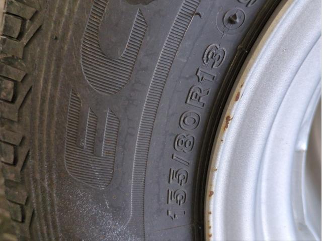 アトラストラック ショートスーパーローＤＸ　５ＭＴ　キーレス　トリイ加工　リアダブルタイヤ　電動格納ミラー　ガソリン車　低床　木床　３方開　最積１．５ｔ　フォグランプ（44枚目）