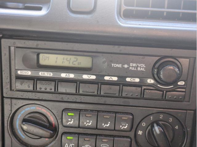 ボンゴトラック ＤＸ　ワンオーナー　５ＭＴ　３方開　リアダブルタイヤ（14枚目）