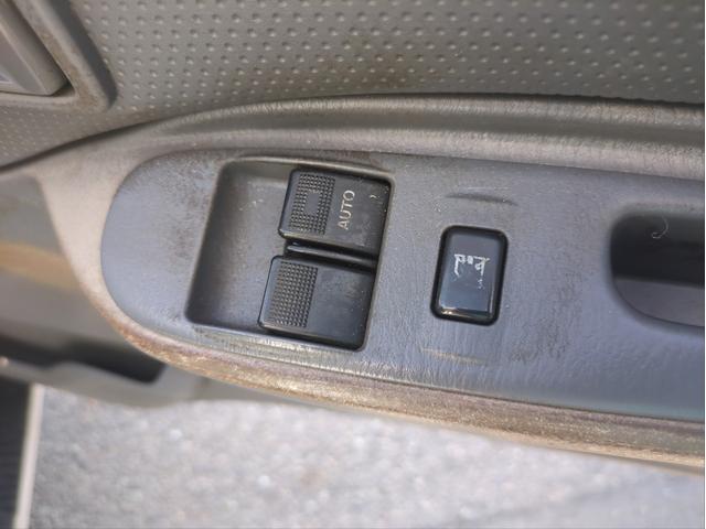 ボンゴトラック ＤＸ　ワンオーナー　５ＭＴ　３方開　リアダブルタイヤ（30枚目）