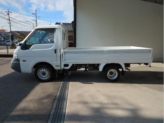 ボンゴトラック ＤＸ　ワンオーナー　５ＭＴ　３方開　リアダブルタイヤ（38枚目）