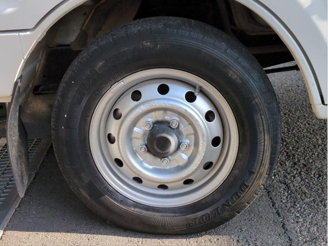 ボンゴトラック ＤＸ　ワンオーナー　５ＭＴ　３方開　リアダブルタイヤ（41枚目）