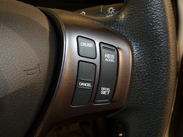 フリード Gプレミアムエディション Bluetooth接続両側電動スライドドアETCインターナビスマートキー 盗難防止 VSA Bカメラ ウォークスルー オートクルーズ キーレスキー 禁煙 パワステ AAC ETC車載器 3列シート(13枚目)