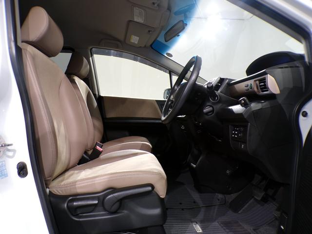 フリード Gプレミアムエディション Bluetooth接続両側電動スライドドアETCインターナビスマートキー 盗難防止 VSA Bカメラ ウォークスルー オートクルーズ キーレスキー 禁煙 パワステ AAC ETC車載器 3列シート(31枚目)