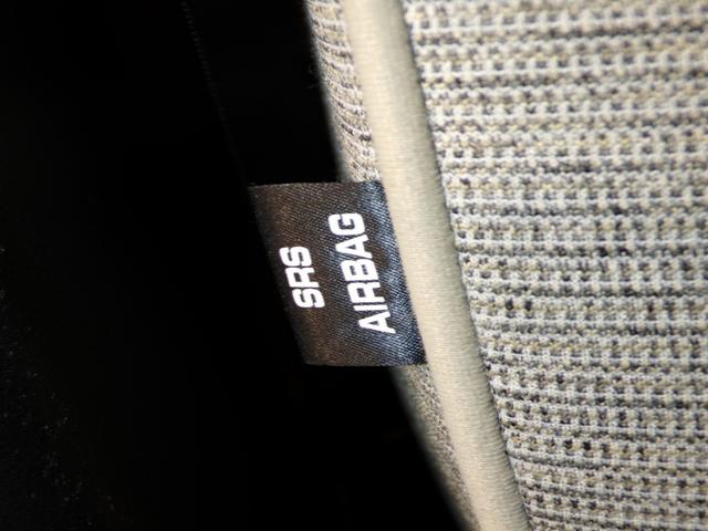 ミラトコット ＧリミテッドＳＡＩＩＩ　Ｂｌｕｅｔｏｏｔｈ接続シートヒータードラレコインターナビフルセグＴＶスマートキー　ｉ－ｓｔｏｐ　禁煙　前席シートヒーター　ナビＴＶ　ブレーキサポート　イモビライザー　ＬＥＤ　地デジ　パーキングセンサー（18枚目）