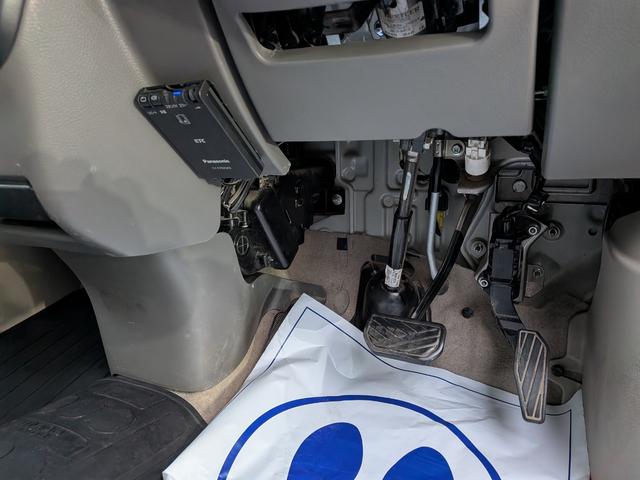 NV100クリッパーバン GX 4WD AT エアコン パワステ パワーウィンドウ ETC ナビ バックカメラ フォグランプ 安全装置(車線逸脱検知・前方レーダー感知)(30枚目)
