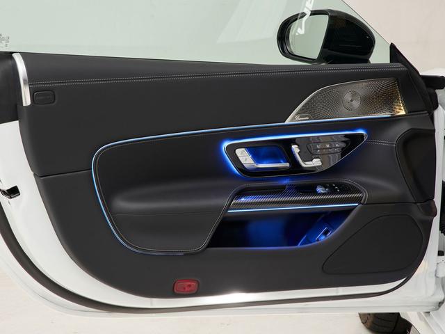 ＧＴ ６３　４マチック＋　クーペ　１オナ　オパリスホワイト　パノラミックルーフ　ＡＭＧカーボンＰＫＧ　ＡＭＧパフォーマンスＰＫＧ　可倒式リアシート　記録簿保証付（17枚目）