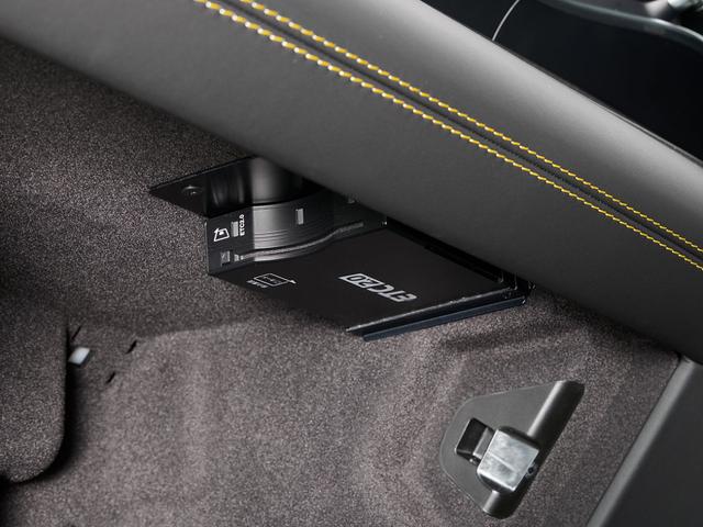 グレカーレ トロフェオ ビアンコ 21AW パノラミックガラスルーフ SonusFaberハイプレミアムサウンドシステム パンチングレザー シートヒータ V6 3リッターツインターボエンジン ETC2.0 記録簿スペア保証付(39枚目)