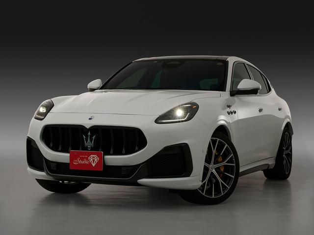 グレカーレ トロフェオ ビアンコ 21AW パノラミックガラスルーフ SonusFaberハイプレミアムサウンドシステム パンチングレザー シートヒータ V6 3リッターツインターボエンジン ETC2.0 記録簿スペア保証付(49枚目)