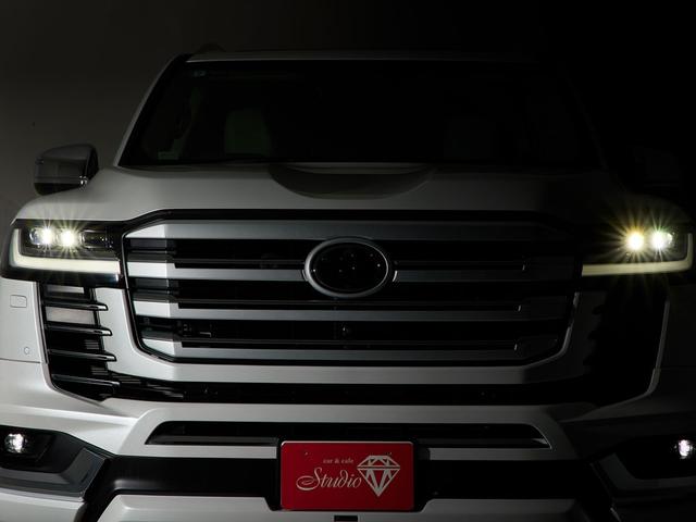 ランドクルーザー ＺＸ　モデリスタエアロ　クールボックス　電動リアデフロック　ＪＢＬプレミアムサウンドシステム　リアエンタシステム　ルーフレール　タイヤ警報器システム　トノカバー　ＩＴＳコネクト（4枚目）