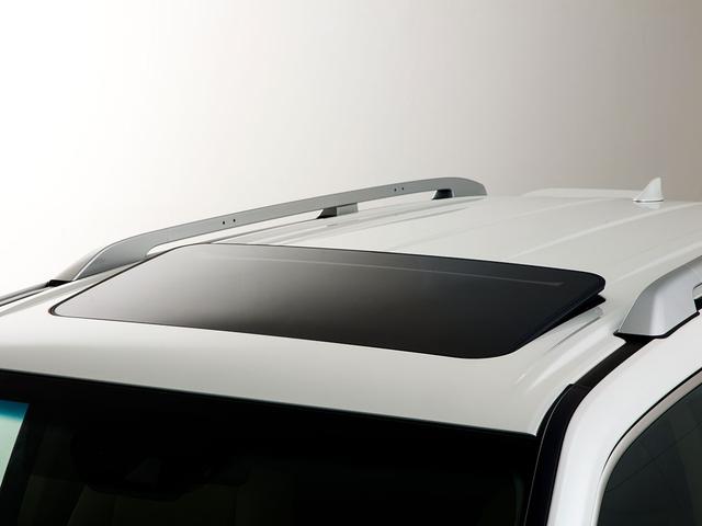 ランドクルーザー ＺＸ　モデリスタエアロ　クールボックス　電動リアデフロック　ＪＢＬプレミアムサウンドシステム　リアエンタシステム　ルーフレール　タイヤ警報器システム　トノカバー　ＩＴＳコネクト（9枚目）