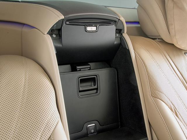 Sクラス S63 AMG 4マチックロング ショーファー&ファーストクラスパッケージ パノラミックスライディングルーフ シルクベージュ&エスプレッソブラウンナッパレザー シートヒーター&エアコン360度カメラ ETC ドラレコ 記録簿保証スペア(26枚目)