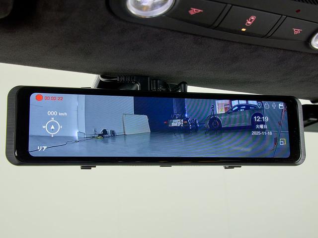 ウラカン 　１９インチ鍛造マットブラック　イエローキャリパー　Ａｄ　Ｐｅｒｓｏｎａｍ内装カスタマイズ　　ボディ・ホイールガラスコーティング済　ドラレコデジタルインナーミラー（24枚目）