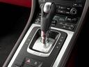 ７速ＰＤＫを採用しています。（４８０，０００円）マニュアルモードでは、レースカーのような操作が可能になります。後ろに引くとシフトアップします。　前に押すとシフトダウンします。