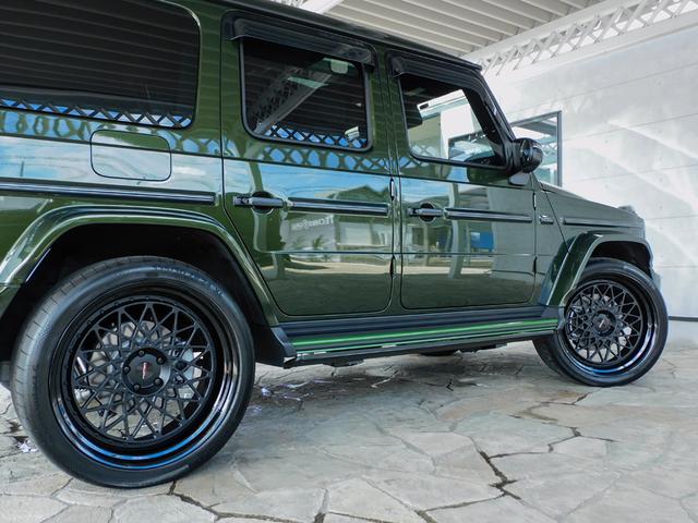 Ｇクラス Ｇ４５０ｄ　ＡＭＧラインパッケージ　ＡＭＧライン　ナイトパッケージ　デジーノオリーブ　マヌファクトゥーアプログラム　ＢＲＡＢＵＳフロントアンダースポイラー　ＨＹＰＥＲＦＯＲＧＥＤ　２４インチ　プラチナホワイト（14枚目）