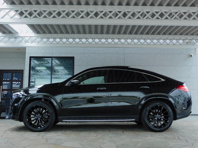 ＧＬＥ ＧＬＥ４５０ｄ　４マチック　クーペスポーツ　パナメリカーナグリル　　フロントスポイラー　ブラックアウト　ＡＭＧライン　純正２１インチＡＷ　パノラミックスライディングルーフ　エアサスペンション　アダプティブダンピングシステム　ブラック内装（4枚目）