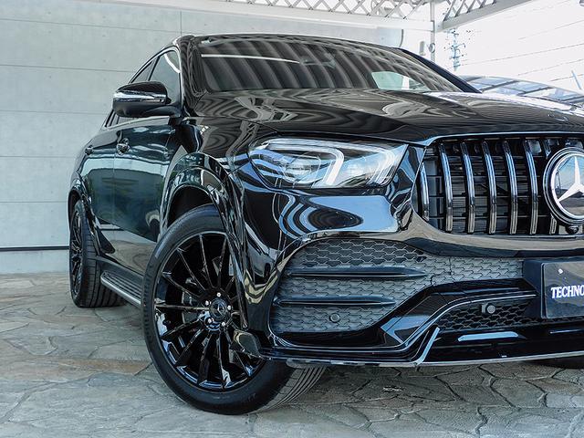 GLE GLE400d 4マチック クーペスポーツ パノラミックスライディングルーフ パナメリカーナグリル フロントアンダースポイラー トランクスポイラー ブラックアウト エアサスペション ブルメスターサウンド ベンチレーター シートヒーター 黒革(8枚目)