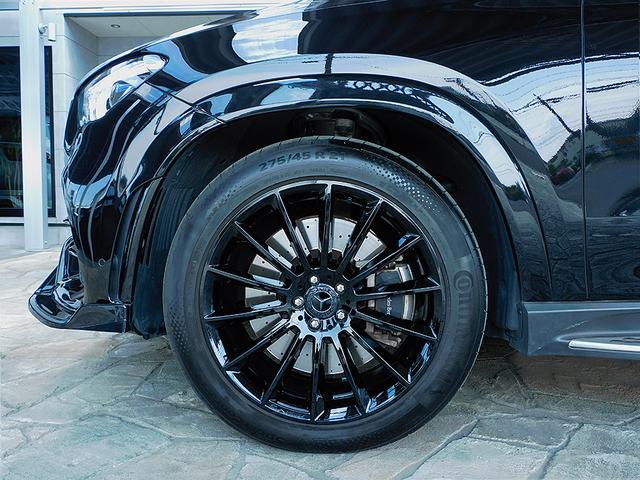 GLE GLE400d 4マチック クーペスポーツ パノラミックスライディングルーフ パナメリカーナグリル フロントアンダースポイラー トランクスポイラー ブラックアウト エアサスペション ブルメスターサウンド ベンチレーター シートヒーター 黒革(10枚目)