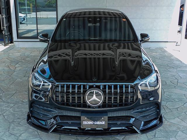 GLE GLE400d 4マチック クーペスポーツ パノラミックスライディングルーフ パナメリカーナグリル フロントアンダースポイラー トランクスポイラー ブラックアウト エアサスペション ブルメスターサウンド ベンチレーター シートヒーター 黒革(25枚目)