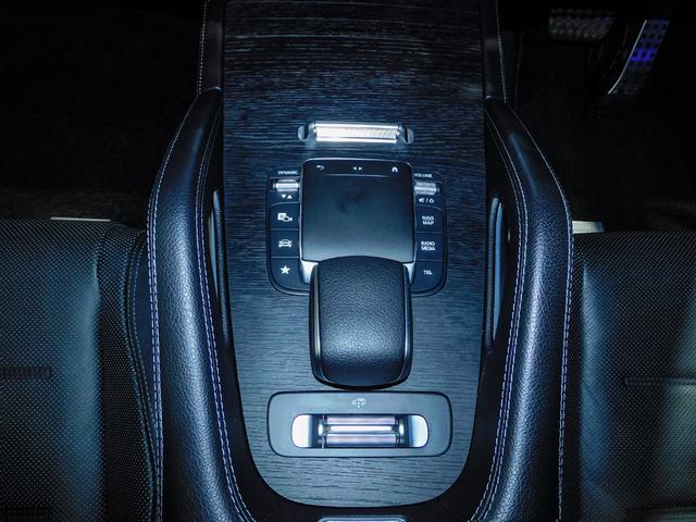 GLE GLE400d 4マチック クーペスポーツ パノラミックスライディングルーフ パナメリカーナグリル フロントアンダースポイラー トランクスポイラー ブラックアウト エアサスペション ブルメスターサウンド ベンチレーター シートヒーター 黒革(48枚目)
