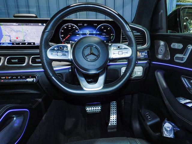 GLE GLE400d 4マチック クーペスポーツ パノラミックスライディングルーフ パナメリカーナグリル フロントアンダースポイラー トランクスポイラー ブラックアウト エアサスペション ブルメスターサウンド ベンチレーター シートヒーター 黒革(56枚目)