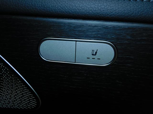 リヤシートヒーター付きになります。