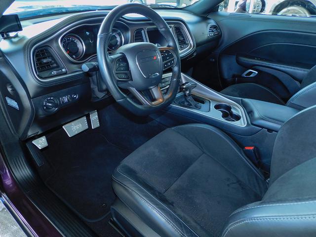 ダッジ・チャレンジャー Ｒ／Ｔスキャットパックワイドボディ　サンルーフ　ローダウン　キャルウイング可変バルブマフラー　プラスパッケージ　ドライバーコンビニエンスグループ　テクノロジーグループ　新車並行　オートチェック　ワンオーナー（40枚目）